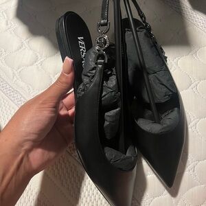 Versace Black Heels Sleek Design